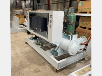 Khắc phục lỗi áp suất thấp trên chiller máy làm lạnh nước.